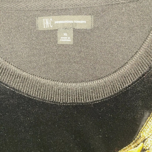 NWOT INC Men's Eagle Emblem Sweater - Picture 2 of 6